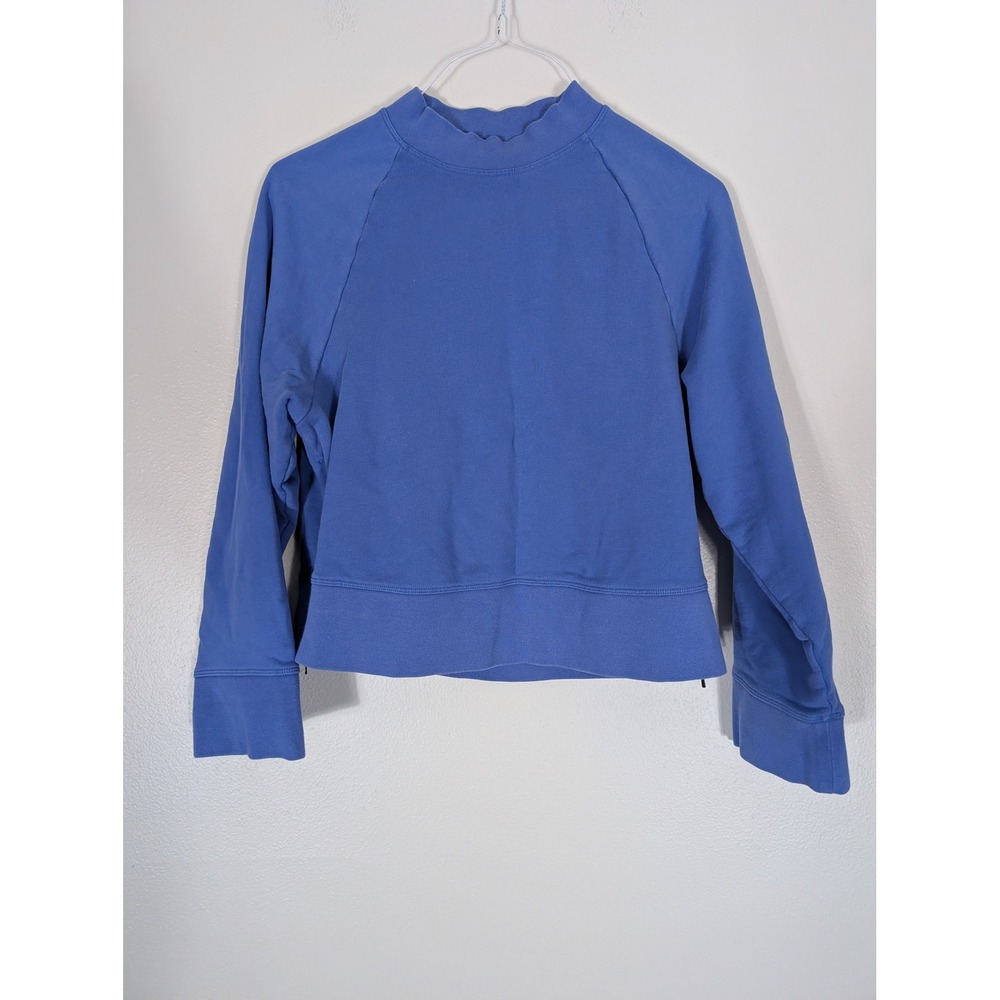 On Running Womens Medium Crew Neck Sweatshirt Blue Raglan Sleeve Side Zip
